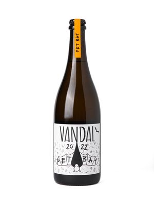 Vandal &quot;Pet Bat&quot; Pet-Nat · 750 ml