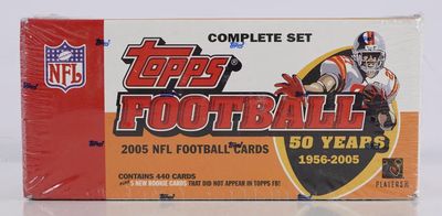 2005 Topps Football Hobby Factory Sealed Set (Box) (ONLINE ONLY)