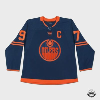 Connor McDavid Autographed Authentic Navy Adidas Edmonton Oilers Alternate Jersey