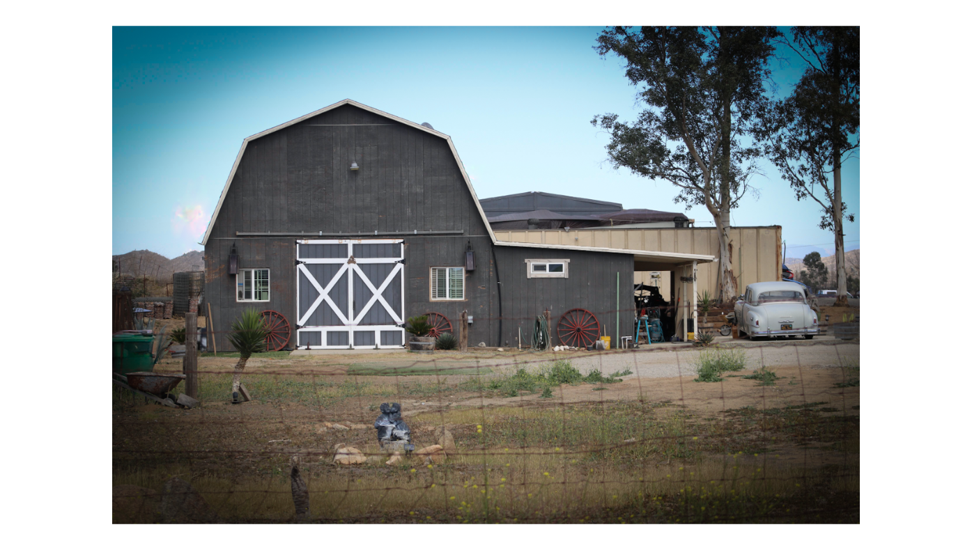 Barn 1