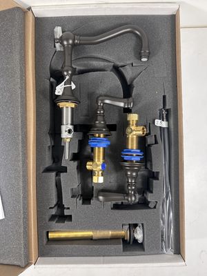 California Faucets: Widespread Faucet (BTB)