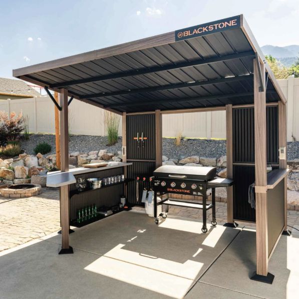 10&#39; x 10&#39; Bar and Griddle Pavilion