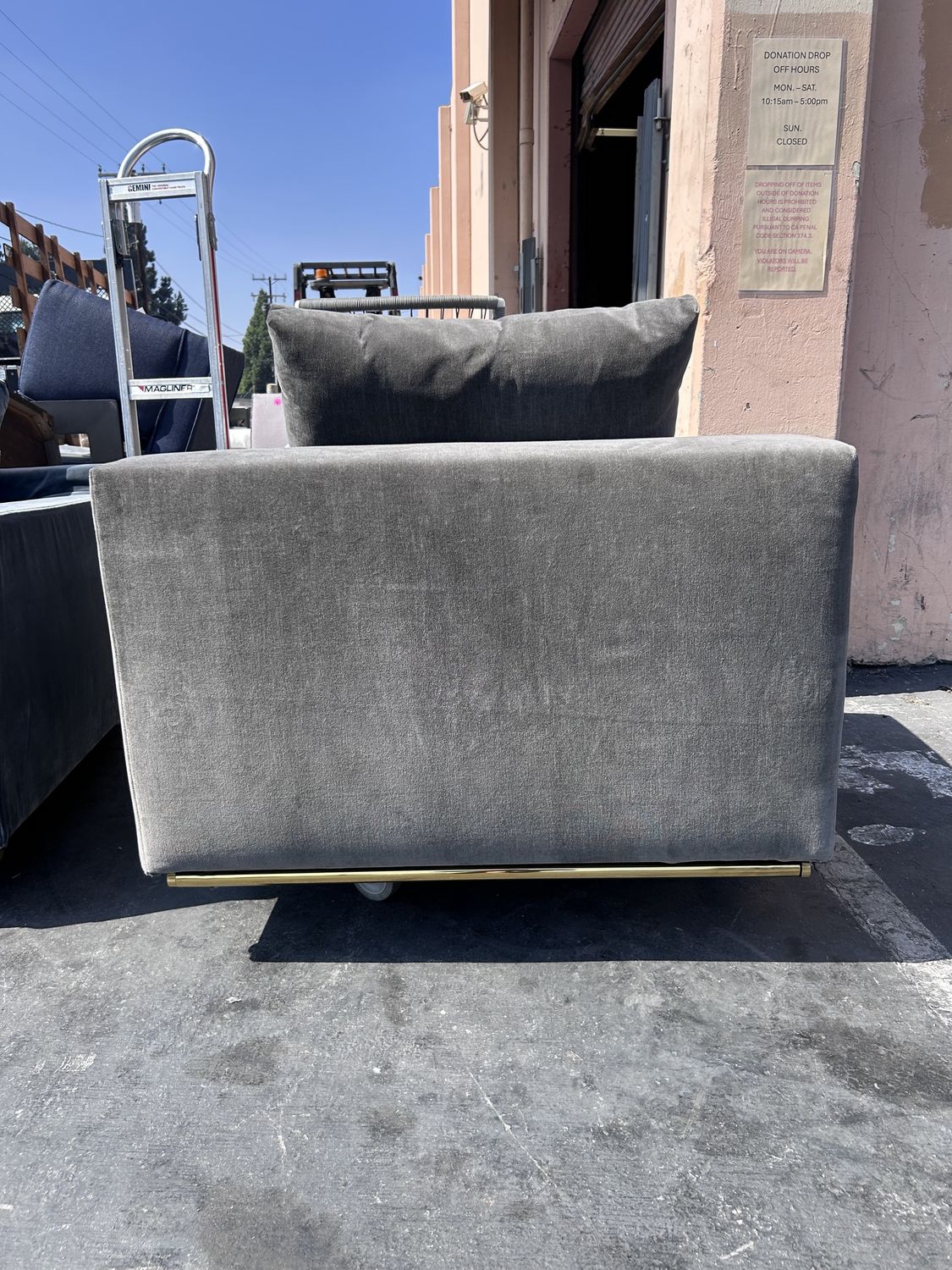 Ocean Lounge Chair