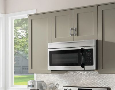 1.6-cu ft 1000-Watt Over-the-Range Microwave with Sensor Cooking (Silver Mist)