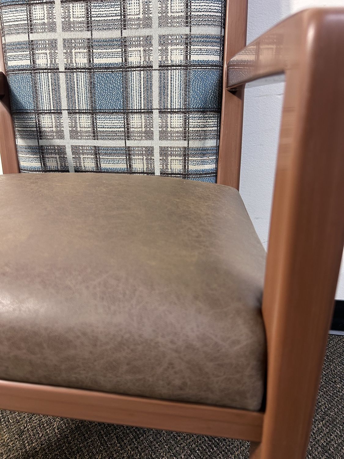 Cantina Dining Chair