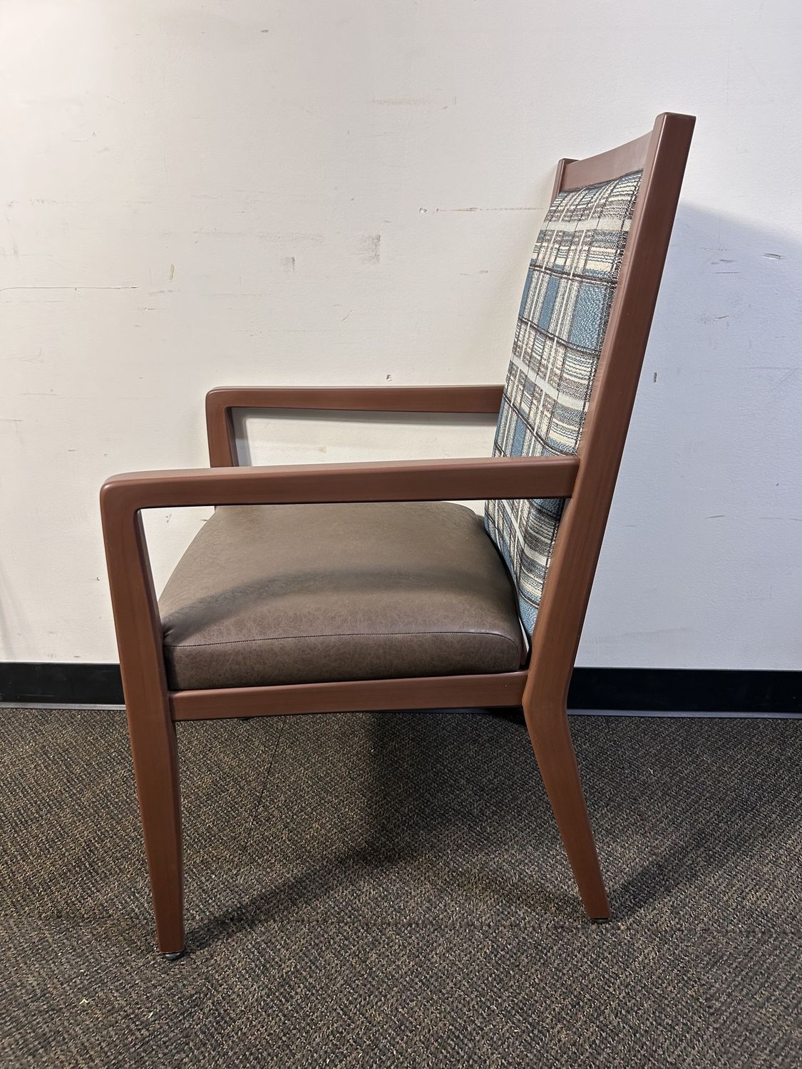 Cantina Dining Chair