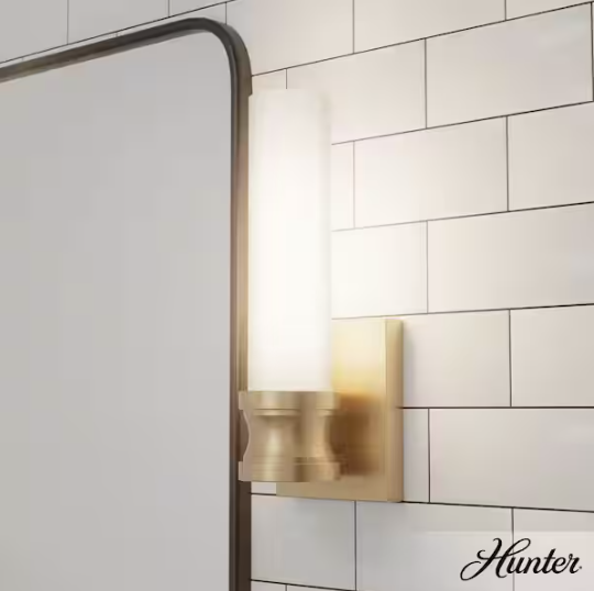 Lenlock 1-Light Alturas Gold Wall Sconce