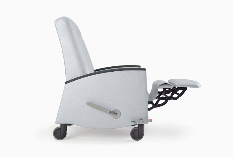 Nemschoff Sahara Recliner