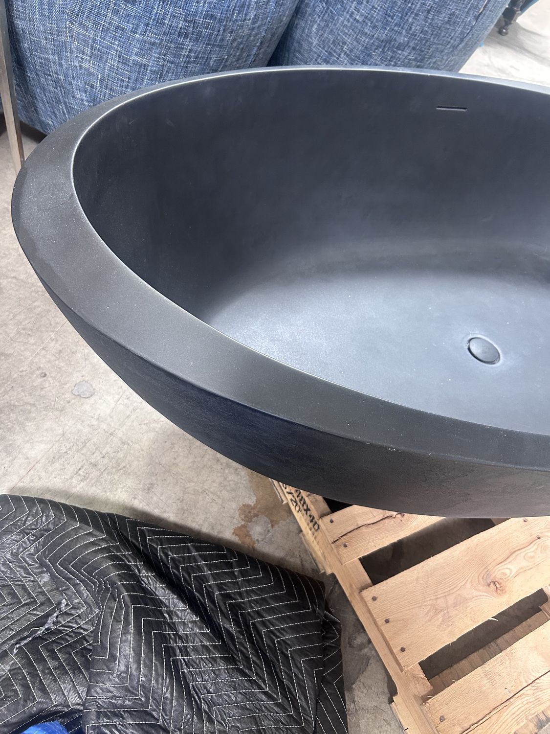 Oval Freestanding Bathtubs