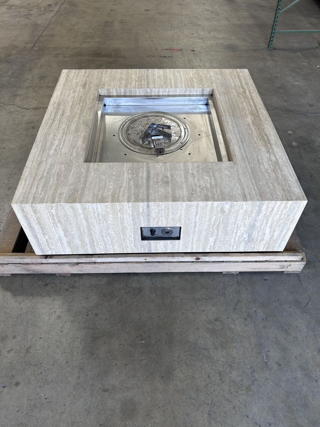 Mason Square Fire Table