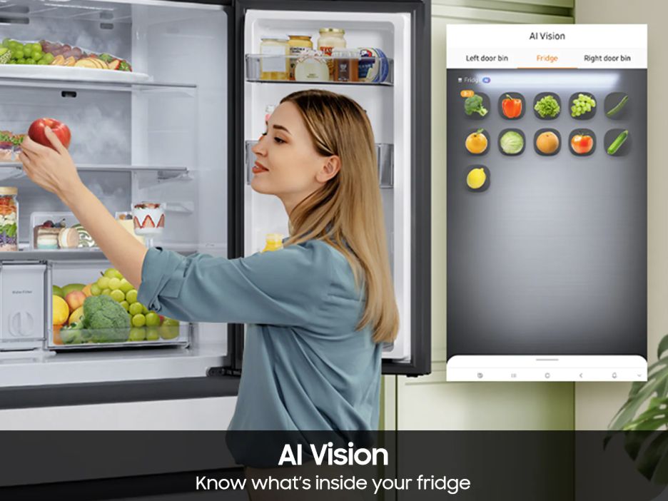 Bespoke AI 4-Door French Door Family Hub™ 32" | AI Vision &amp; Auto Open Door | 23 cu.ft.