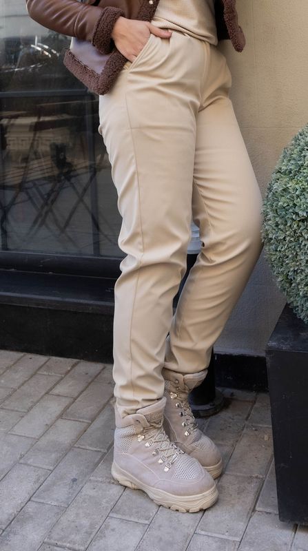 Sandstone Sleek Joggers