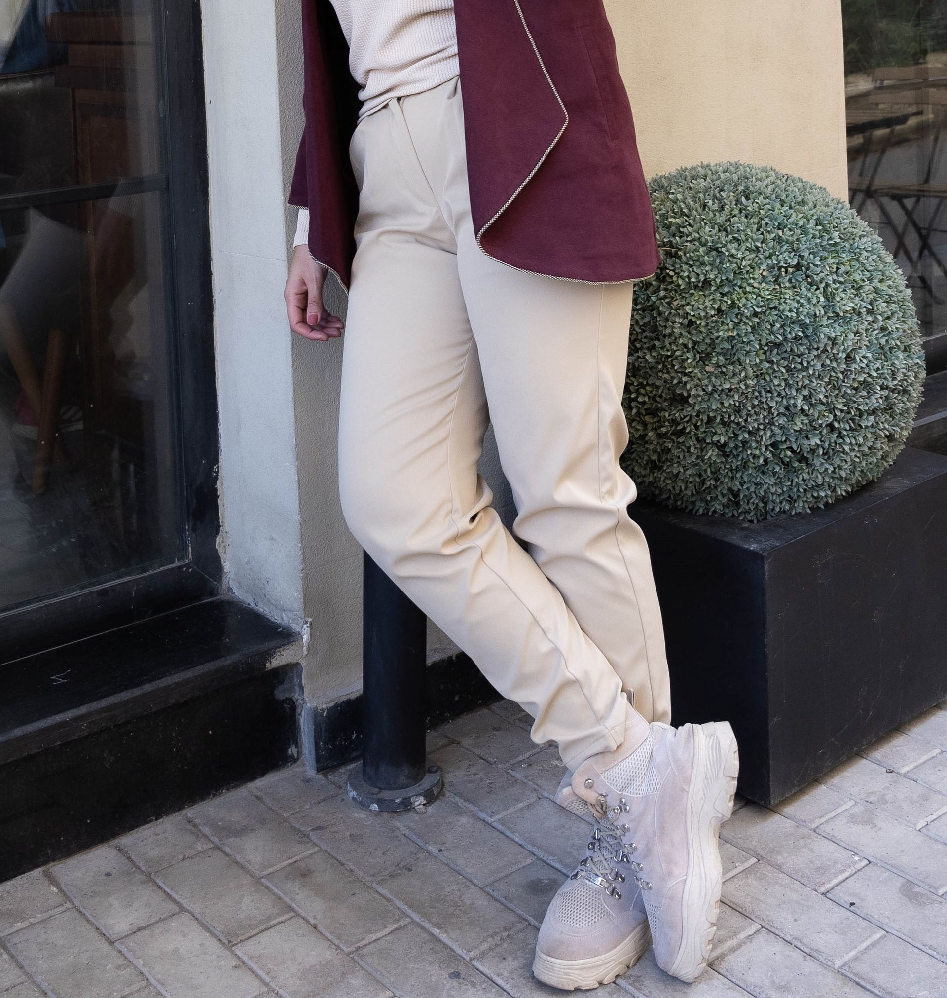 Sandstone Sleek Joggers