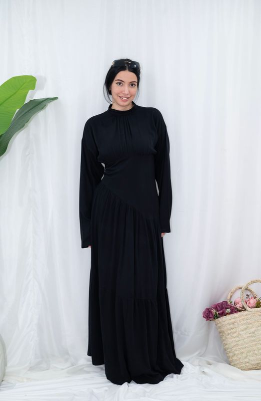 ​Flowing Modest Pleated Maxi Dress