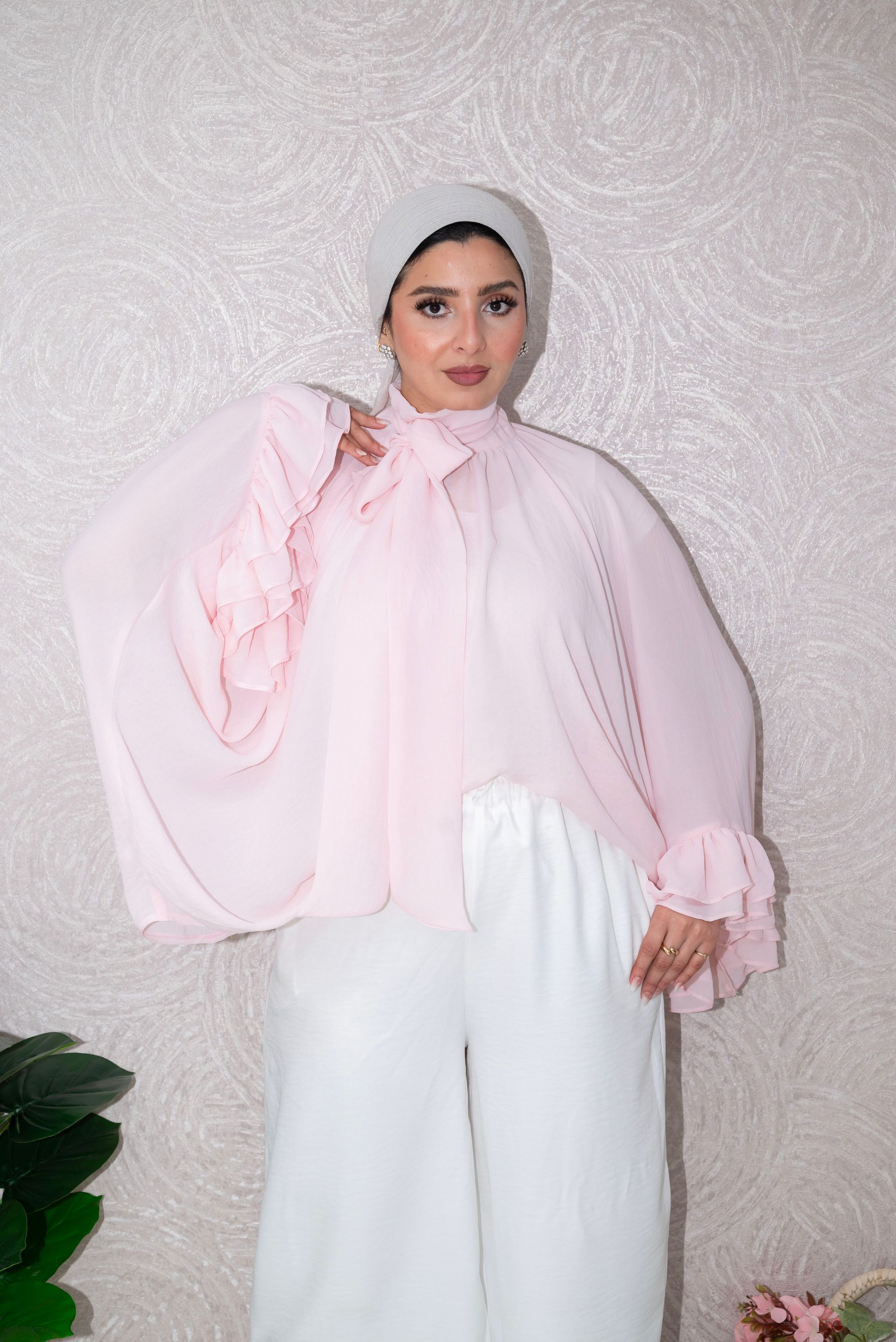 Ruffle Sleeve Chiffon Blouse with Bow Neck Tie