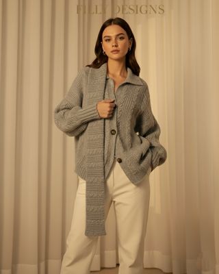 Grey Knitted Scarf-Paneled Pullover