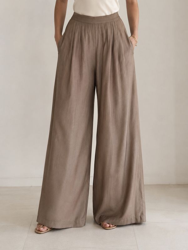 Mocha Flow Wide-Leg Trouser
