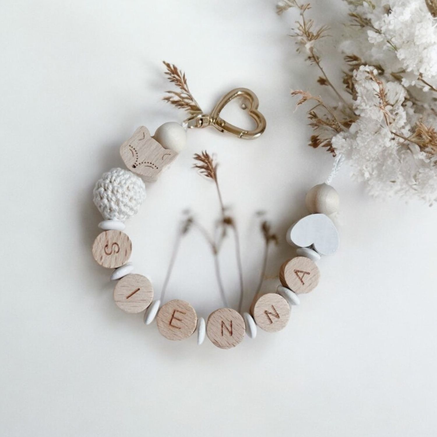 Lovely &amp; Wild • Anhänger