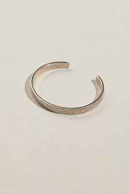 Tress Armlet