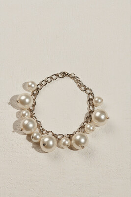Pearly Bracelet