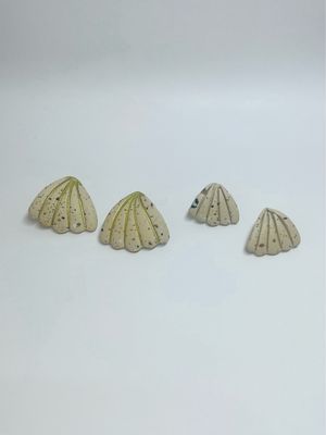 Shell Stud Earring