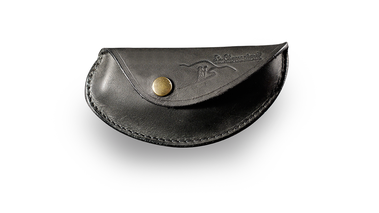 Etuis en cuir noir