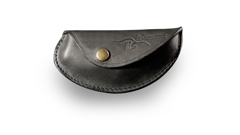 Etuis en cuir noir