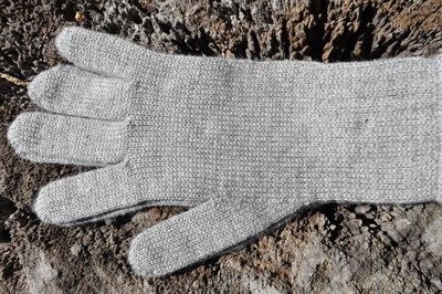 Gloves - Light Grey - Medium