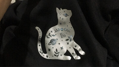 Tshirt “Gatito Cósmico”