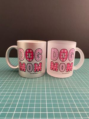 Taza “DOG MOM”