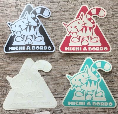 Stickers para carro “Michi a bordo”