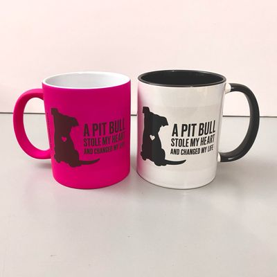 Taza “A pitbull stole my heart”