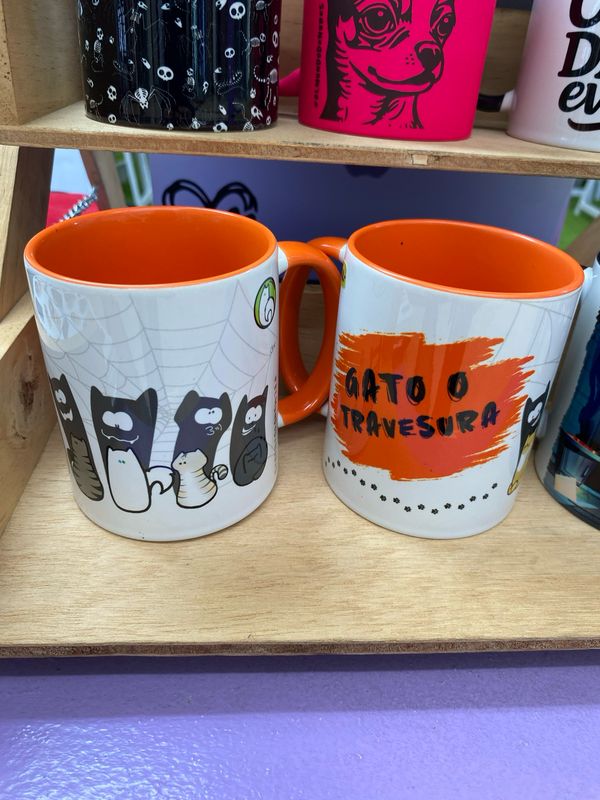 Taza “Gato o Travesura”