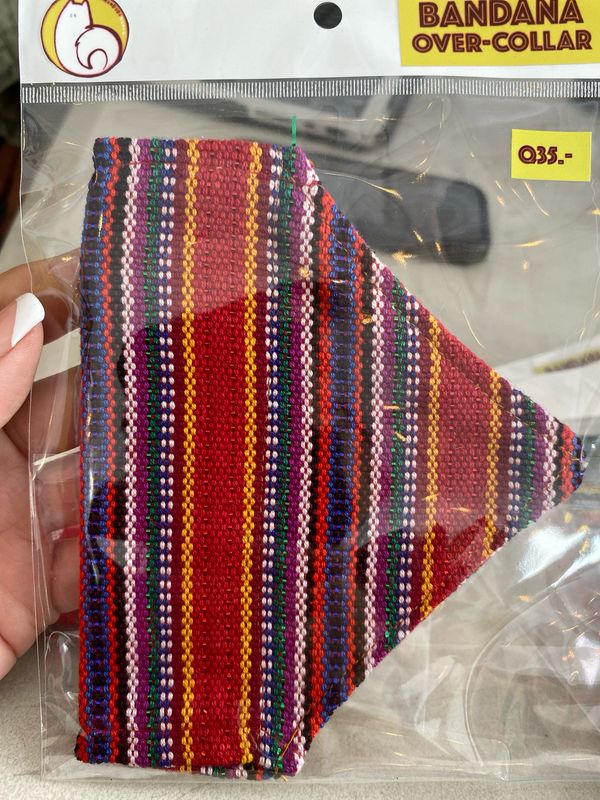Bandana over-collar “tejidos artesanales”