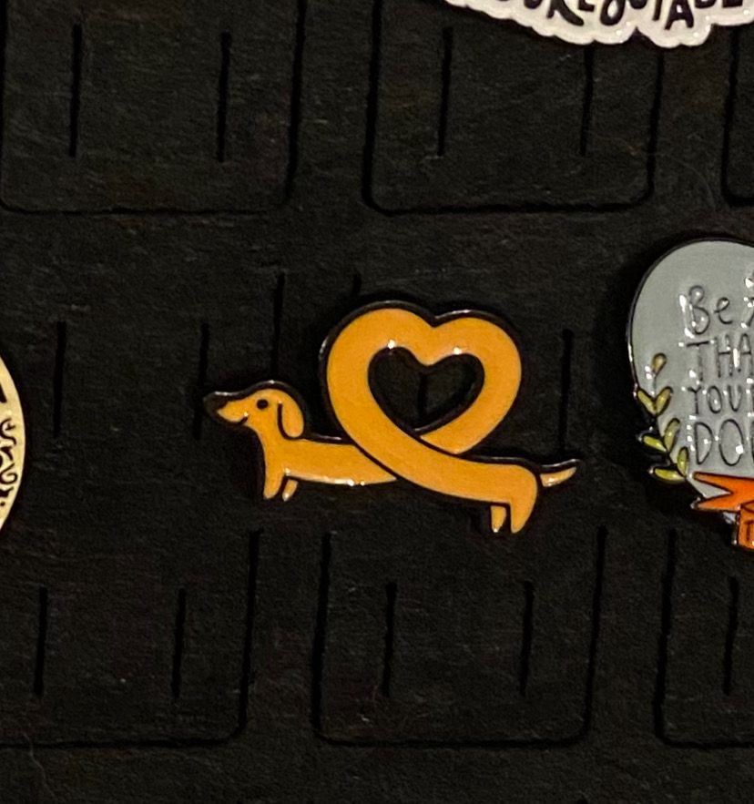 Pin “Salchi Corazón”