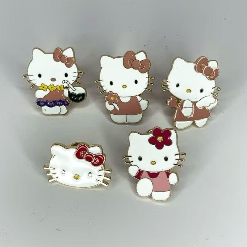 Pin “Hello Kitty”