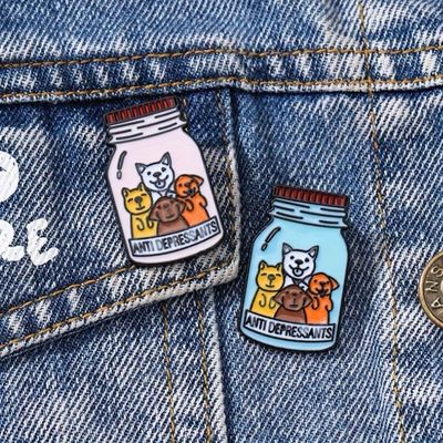 Pin “Antidepresivos” (perritos)