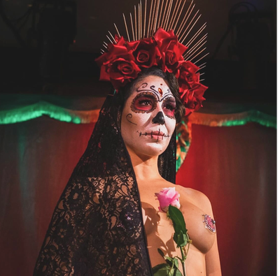 3.11 - Halloween Special with Chiqui Love
