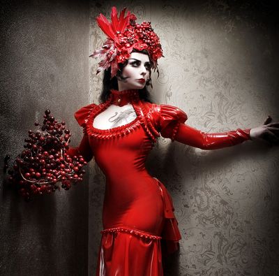 24.11 - Valentina DeMONIA