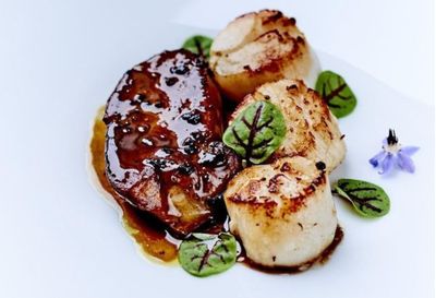 RESTO-GASTRO &amp; CHICS