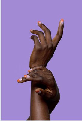 MANUCURE FRANCAISE f