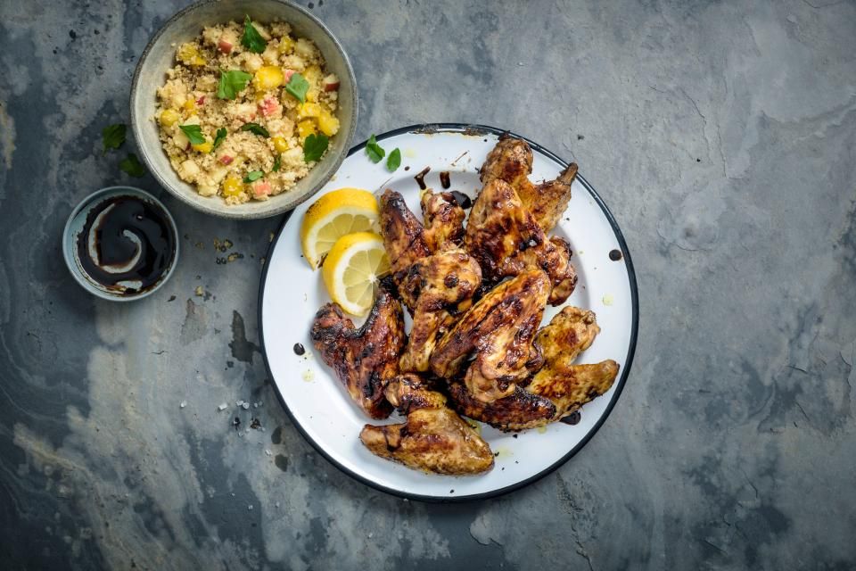 Ailes de poulet avec couscous