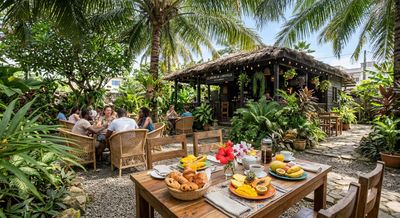 CAFÉS, BRUNCH &amp; PAUSES