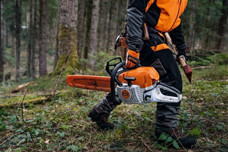 MS 400 CM CHAIN SAW 20&quot;