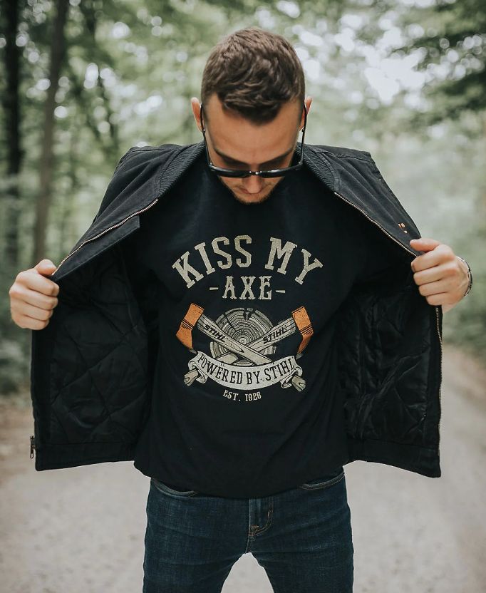 Kiss My Axe T-Shirt, Size: Large