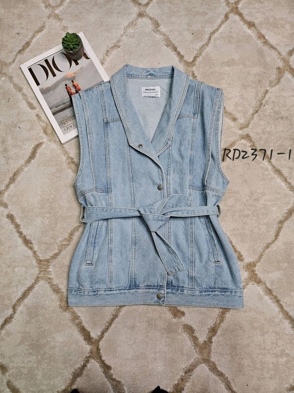 Redial jeans vest