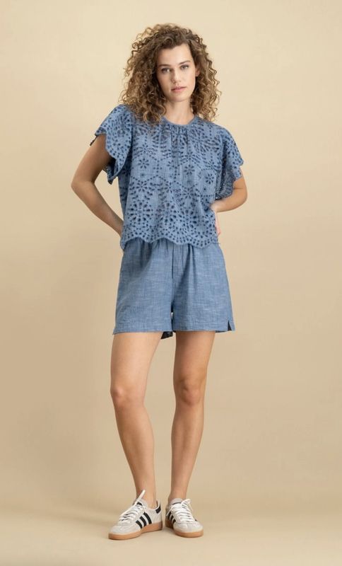 Gaby short