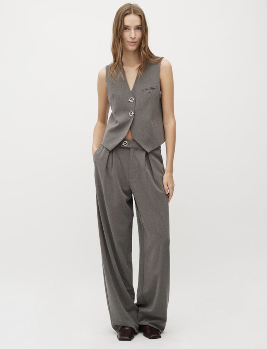 Willah Rosalyn-M Pant