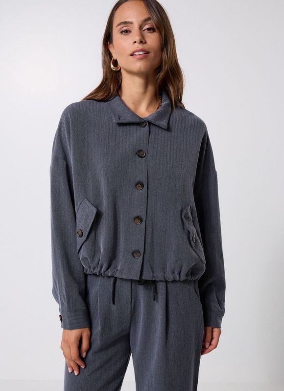 Vely Veste