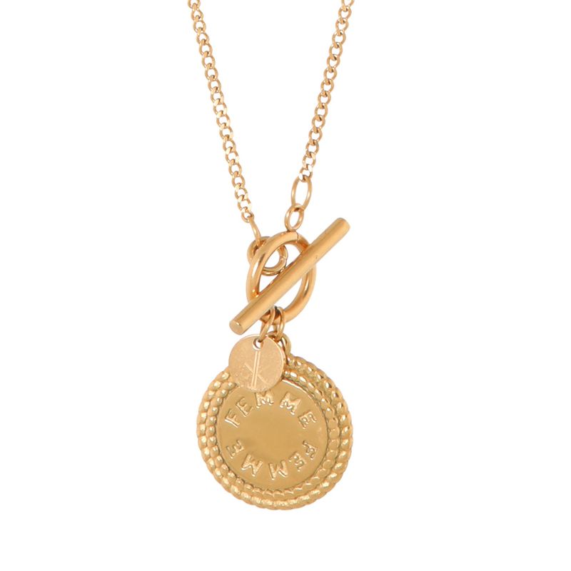 Femme necklace
